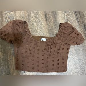 Hollister crop top with puff sleeves